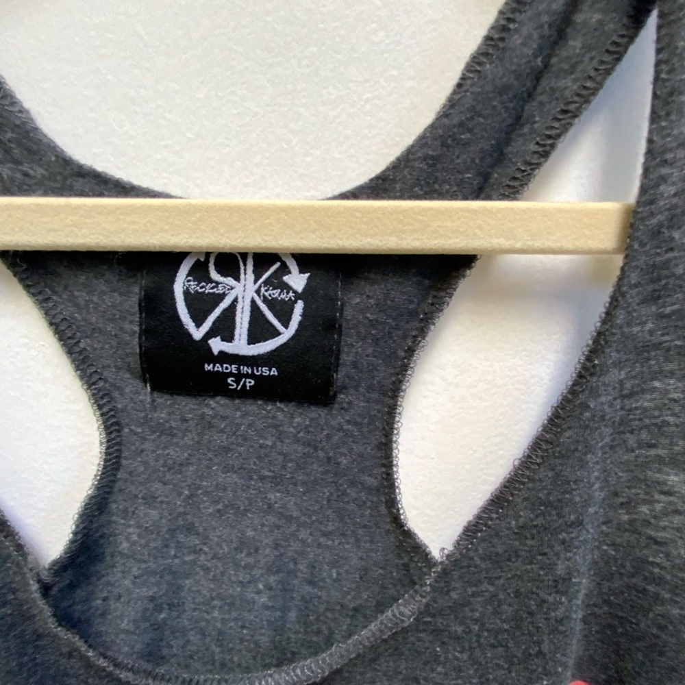 D.A.R.E Rackerback Tank - Picture 2 of 3